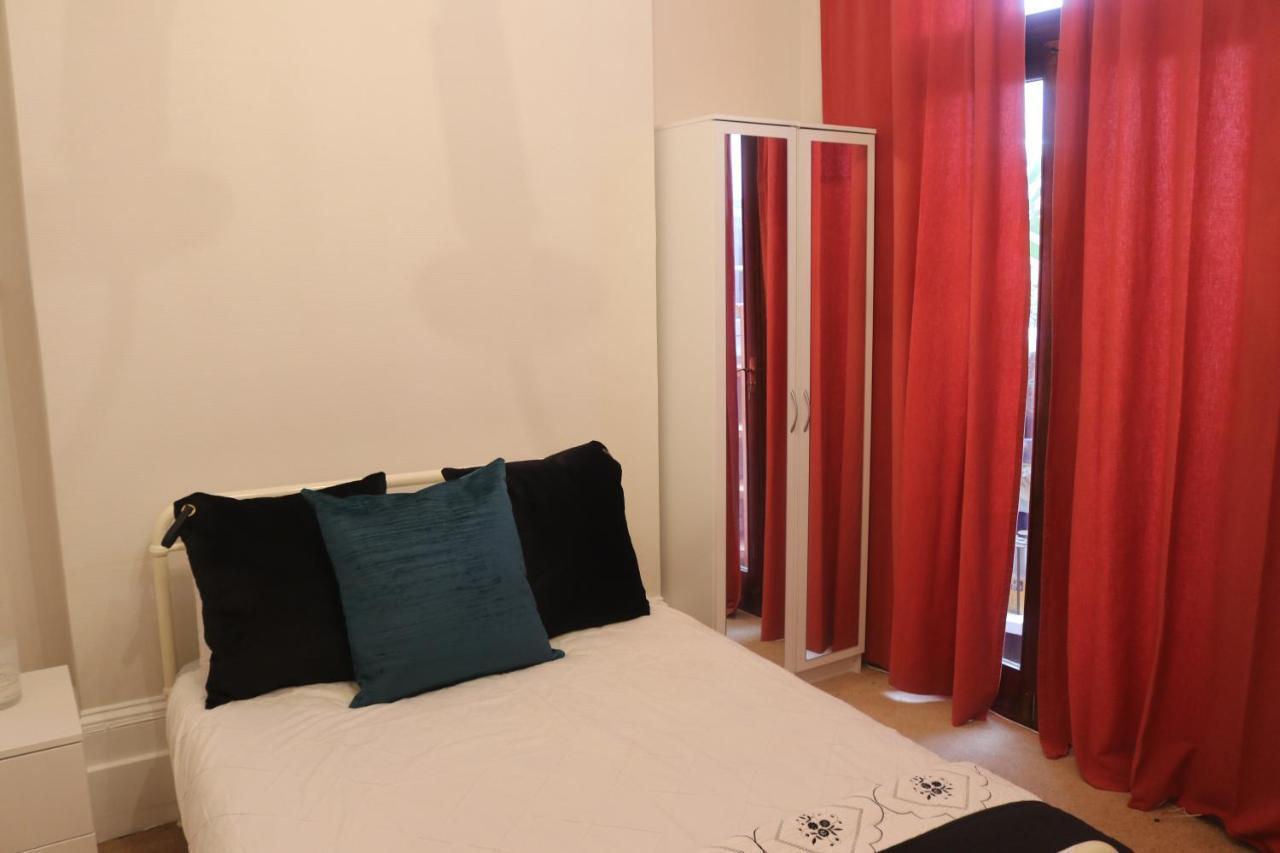 Inviting You To Your Home From Home 10 Minutes From Stratford Westfield London Kültér fotó
