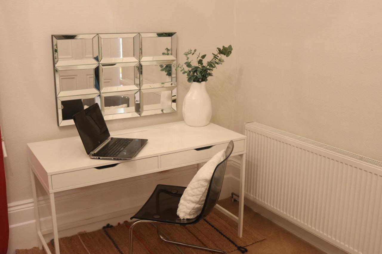 Inviting You To Your Home From Home 10 Minutes From Stratford Westfield London Kültér fotó